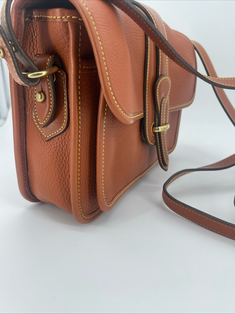 Vtg Dooney & Bourke Tan Leather Crossbody Pocket  Equestrian Bag Model R125 - Picture 8 of 16